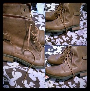 Brown ankle boots